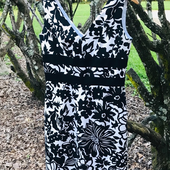 Donna Ricco Floral Dress - Picture 1 of 5